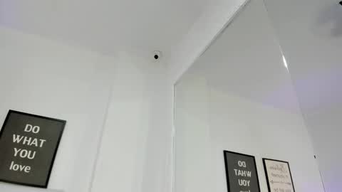 abbey_walker online show from December 2025 11:15:02 AM