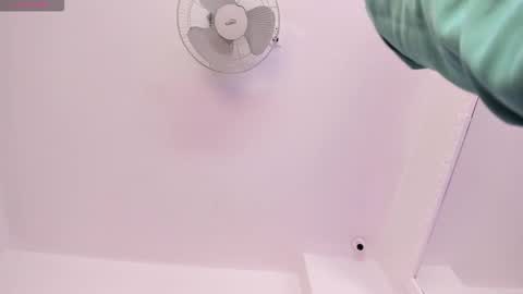 abbey_walker online show from February 2026 11:09:01 AM