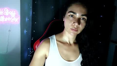 Martina online show from November 2025 01:51:01 PM