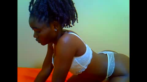 Snapshot of abbiehh chatting on April 2026 07:09:02 AM abbiehh online show from April 2026 07:09:02 AM