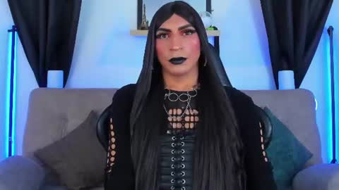 Abbigail Fuster  online show from July 2026 12:14:01 PM