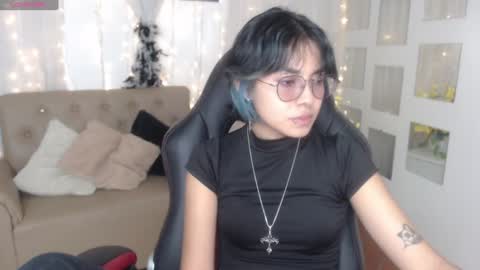 Abbi online show from January 2025 07:03:01 PM