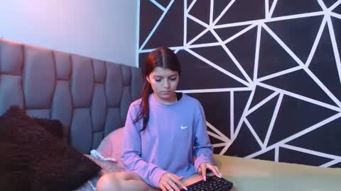 Abby y Crhiss  online show from December 2024 02:32:01 AM