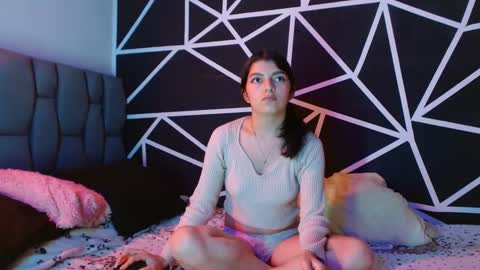 Abby y Crhiss  online show from February 2025 09:48:02 PM