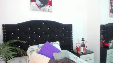 abby jones online show from June 2026 03:11:01 AM