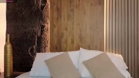 Snapshot of abby_millerr_ chatting on November 2025 12:30:01 PM Abbygail online show from November 2025 12:30:01 PM