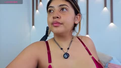 Snapshot of abby_millerr_ chatting on December 2025 01:09:02 PM Abbygail online show from December 2025 01:09:02 PM