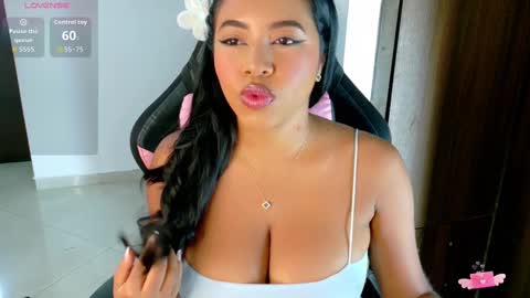 Snapshot of abby_tits chatting on September 2025 06:09:02 PM ABBY online show from September 2025 06:09:02 PM