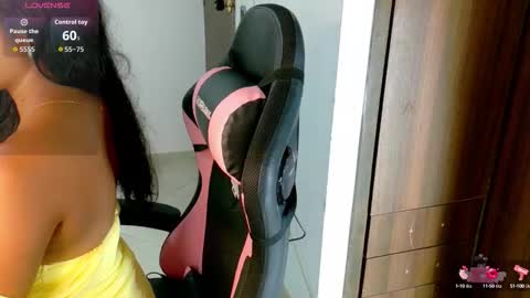 Snapshot of abby_tits chatting on September 2025 06:35:02 PM ABBY online show from September 2025 06:35:02 PM