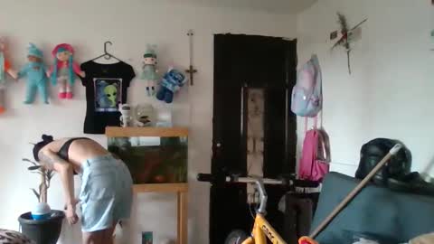 Snapshot of abbyasher chatting on May 2026 07:10:01 PM Abby online show from May 2026 07:10:01 PM