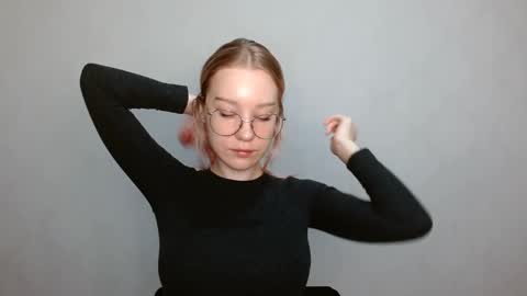 Snapshot of abbymoore__ chatting on December 2024 08:41:01 AM Abby Lovense is active online show from December 2024 08:41:01 AM