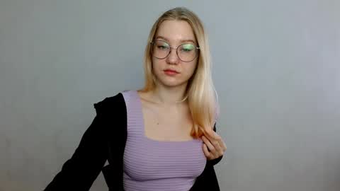 Snapshot of abbymoore__ chatting on February 2025 09:45:02 AM Abby Lovense is active online show from February 2025 09:45:02 AM