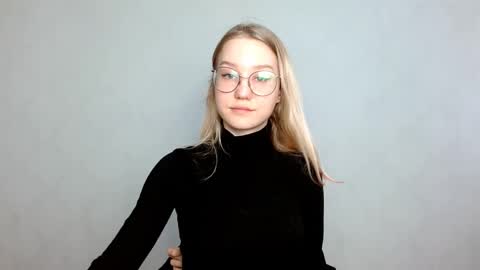 Snapshot of abbymoore__ chatting on March 2025 11:36:02 AM Abby Lovense is active online show from March 2025 11:36:02 AM