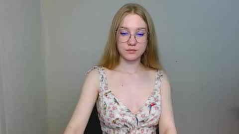 Abby Lovense is active online show from March 2026 02:45:03 PM