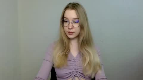 Snapshot of abbymoore__ chatting on June 2026 10:28:02 AM Abby Lovense is active online show from June 2026 10:28:02 AM