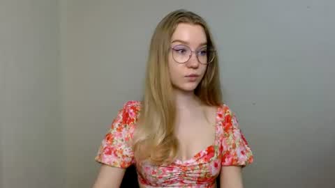Snapshot of abbymoore__ chatting on June 2026 09:51:02 AM Abby Lovense is active online show from June 2026 09:51:02 AM