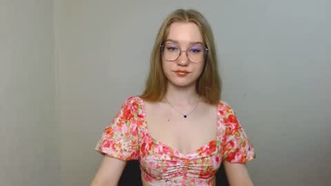 Abby Lovense is active online show from July 2026 09:16:02 AM