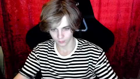 Snapshot of abbysal_blade chatting on December 2024 08:17:02 AM abbysal_blade online show from December 2024 08:17:02 AM