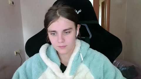 Snapshot of abbysal_blade chatting on September 2025 06:04:01 AM abbysal_blade online show from September 2025 06:04:01 AM