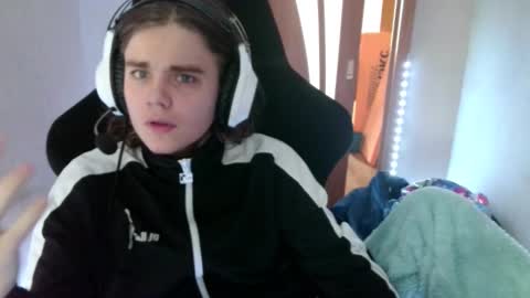 Snapshot of abbysal_blade chatting on October 2025 06:13:01 AM abbysal_blade online show from October 2025 06:13:01 AM