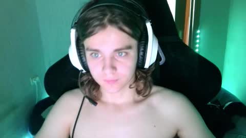 Snapshot of abbysal_blade chatting on November 2025 07:29:02 AM abbysal_blade online show from November 2025 07:29:02 AM