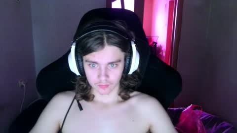 Snapshot of abbysal_blade chatting on December 2025 08:07:02 AM abbysal_blade online show from December 2025 08:07:02 AM