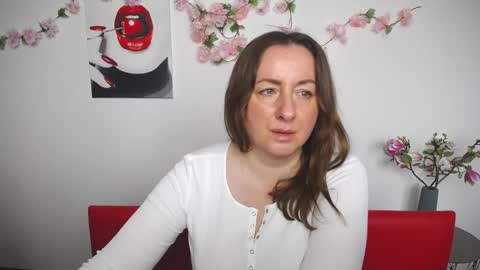 abbytaylorr online show from November 2025 07:40:01 AM