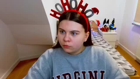 abbyvibe online show from December 2025 10:43:01 AM