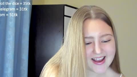 Snapshot of abbywyte chatting on January 2025 01:05:02 PM Abby Stream at Sat Sun Mon Fri online show from January 2025 01:05:02 PM