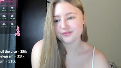 Snapshot of abbywyte chatting on February 2025 03:15:02 PM Abby Stream at Sat Sun Mon Fri online show from February 2025 03:15:02 PM