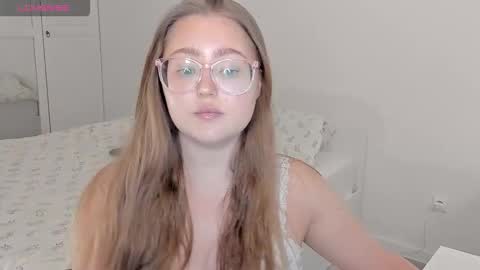 Snapshot of abbywyte chatting on November 2025 02:04:01 PM Abby Stream at Sat Sun Mon Fri online show from November 2025 02:04:01 PM