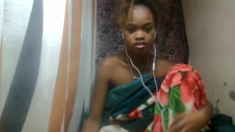 Snapshot of abdellahh chatting on June 2026 01:23:02 PM abdellahh online show from June 2026 01:23:02 PM