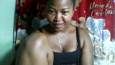 Snapshot of abella677022 chatting on June 2026 03:46:01 AM abella677022 online show from June 2026 03:46:01 AM