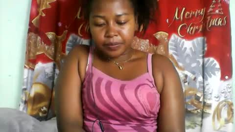 Snapshot of abella677022 chatting on June 2026 04:51:02 PM abella677022 online show from June 2026 04:51:02 PM