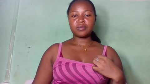 Snapshot of abella677022 chatting on July 2026 09:11:02 AM abella677022 online show from July 2026 09:11:02 AM