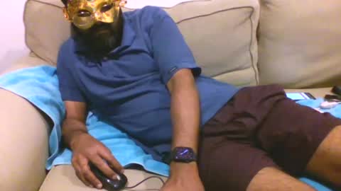 Snapshot of abhi_cam chatting on December 2024 05:51:01 PM Naked Gentleman online show from December 2024 05:51:01 PM