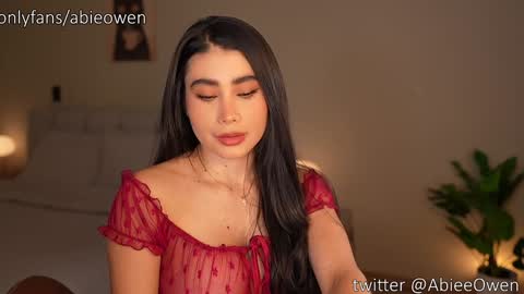 abie_owen online show from February 2026 12:37:01 AM