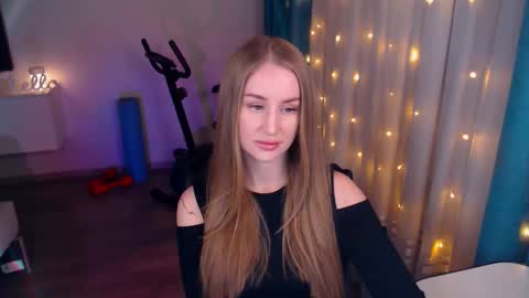 Anna online show from January 2025 06:48:01 PM