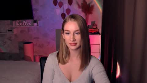 Anna online show from October 2025 07:22:02 PM