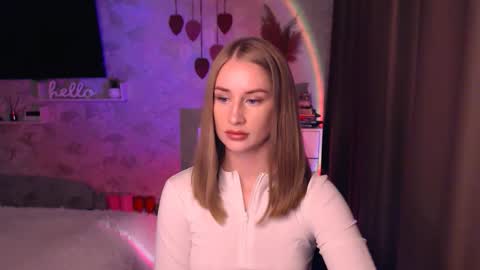 Anna online show from November 2025 06:46:02 PM