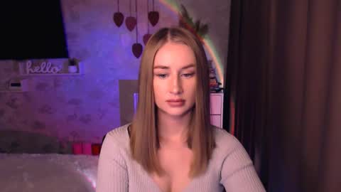 Anna online show from November 2025 04:51:02 PM