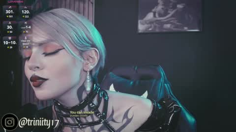 Snapshot of abril__colen chatting on January 2025 04:17:01 PM April online show from January 2025 04:17:01 PM