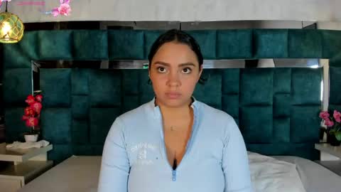 Snapshot of abril_gomez_11 chatting on May 2026 08:03:02 PM abril_gomez_11 online show from May 2026 08:03:02 PM