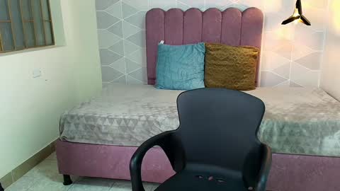 Snapshot of abril_matthews chatting on January 2025 06:27:02 PM ABRIL MATTHEWS online show from January 2025 06:27:02 PM