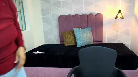 Snapshot of abril_matthews chatting on January 2025 12:10:01 PM ABRIL MATTHEWS online show from January 2025 12:10:01 PM
