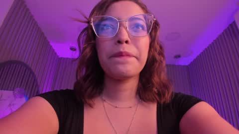 abril online show from June 2026 02:29:01 AM