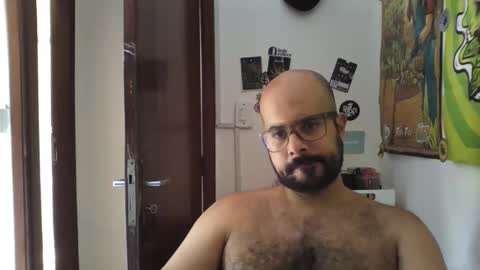 Snapshot of absinnto2016 chatting on February 2025 06:00:01 PM Luke 33 online show from February 2025 06:00:01 PM