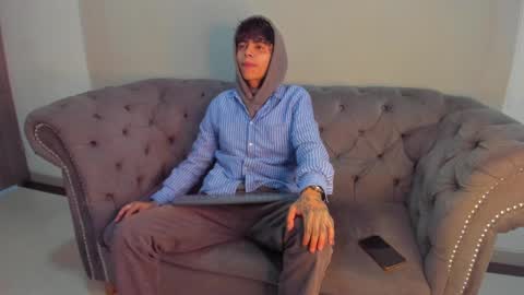 Snapshot of acidmilo chatting on December 2024 11:52:02 AM Acid Milo online show from December 2024 11:52:02 AM