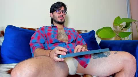 Snapshot of ackerman_eren_ chatting on February 2025 09:38:01 AM R. online show from February 2025 09:38:01 AM