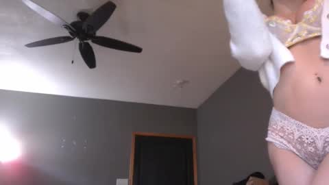 Snapshot of acs995 chatting on February 2025 06:31:02 PM OF online show from February 2025 06:31:02 PM